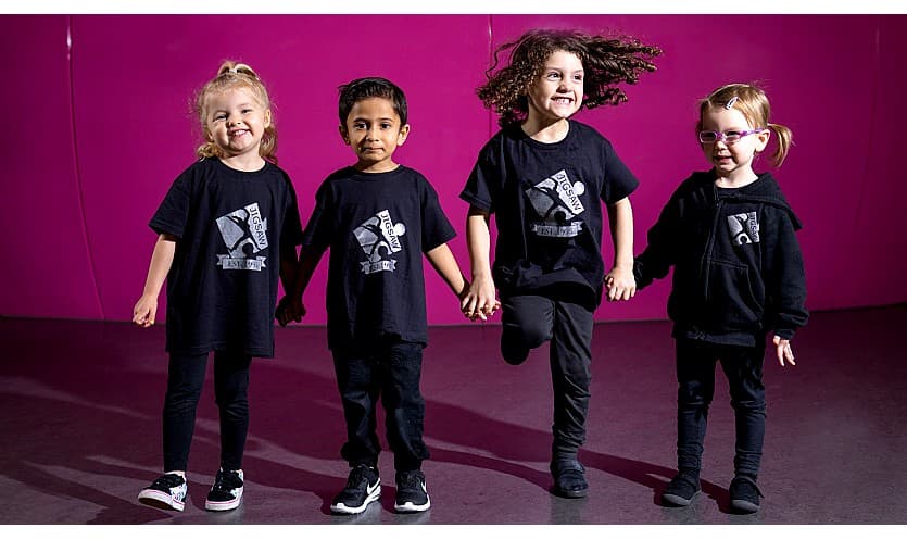 Berkhamsted performing arts class